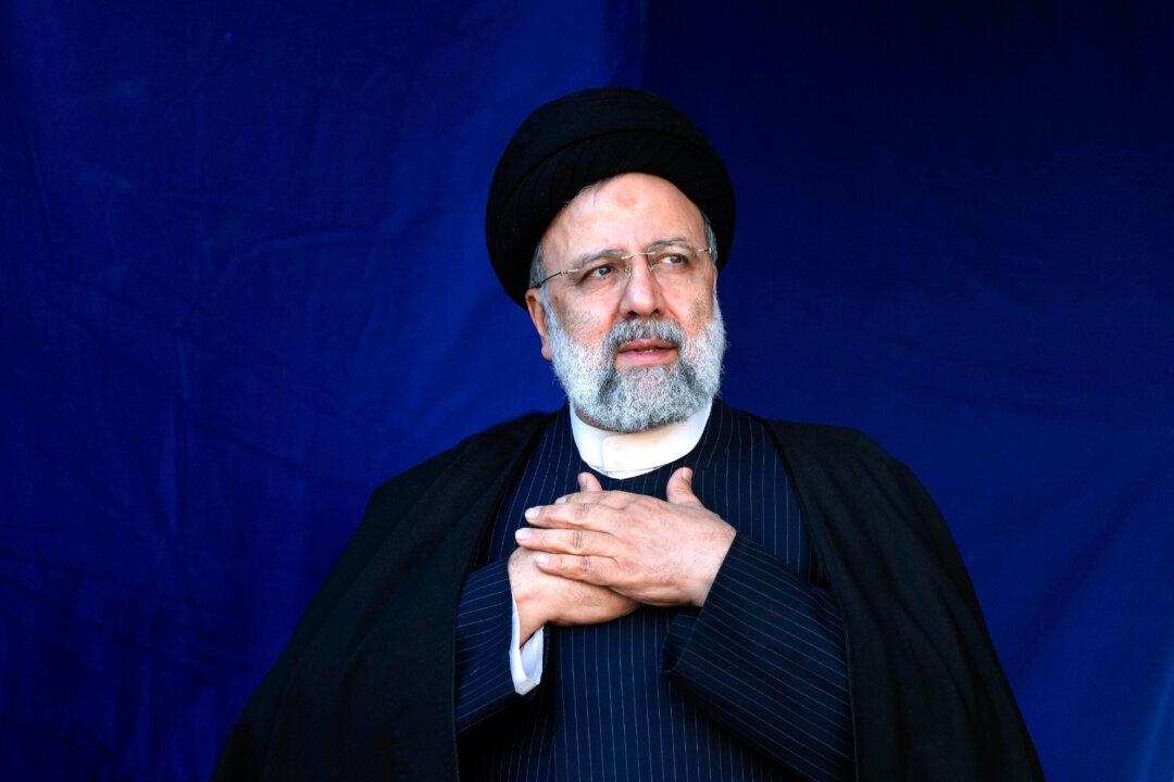 Iranian President, Foreign Minister Killed in Helicopter Crash