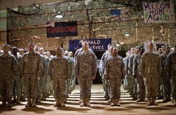 Soldiers of the 25th Infantry Division lined up in Wheeler Army Airfield, on Dec. 6, 2015, in Wahiawa, Hawaii. (Kent Nishimura/Getty Images)