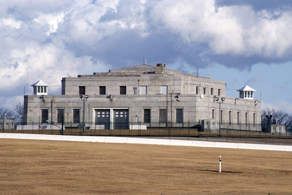 The U.S. Gold Bullion Depository in Fort Knox, Ky., in 2009. (Michael Vadon/CC BY-SA 2.0)