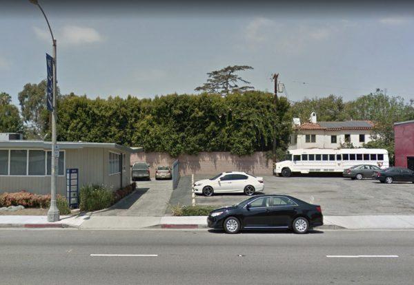 To the left is office space and to the right is the parking lot of a martial arts centre. (Google Maps)