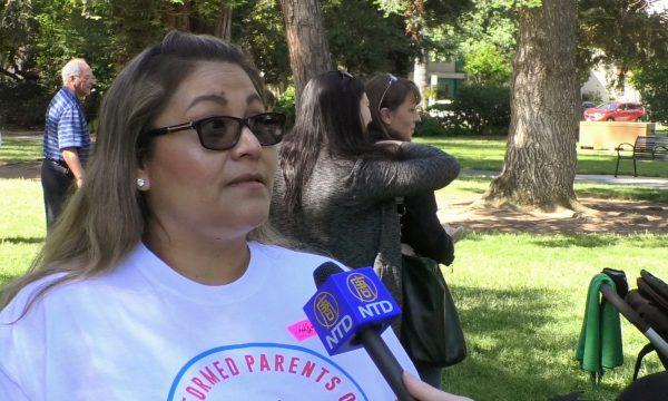 Educator and mother América Figueroa. (Daniel Holl/The Epoch Times)