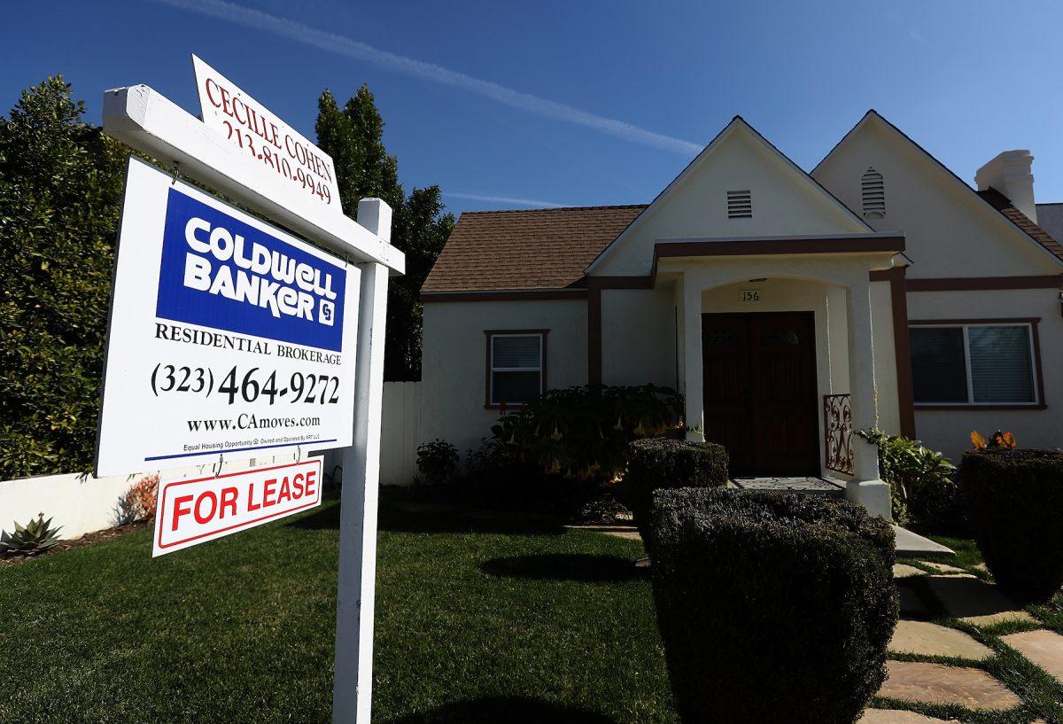 An available home in Los Angeles on Feb. 1, 2017. (Justin Sullivan/Getty Images)