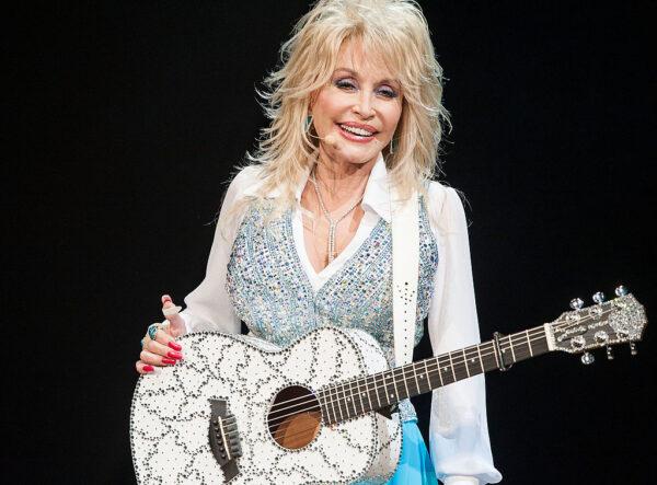 Dolly Parton performs at Agua Caliente Casino in Rancho Mirage, Calif., on Jan. 24, 2014. (Valerie Macon/Getty Images)