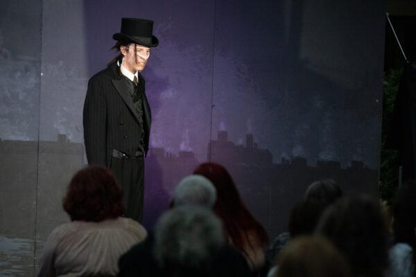 An actor performs in the Braver Players' production of the musical "Jekyll & Hyde" in Costa Mesa, Calif., on Aug. 5, 2020. (John Fredricks/The Epoch Times)