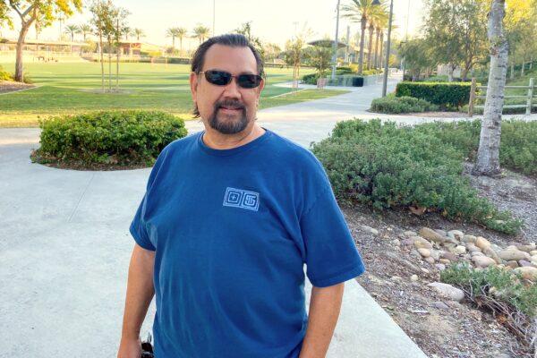 Pat Statham of Portola Hills, Calif., on Nov. 2, 2020. (Jack Bradley/The Epoch Times)