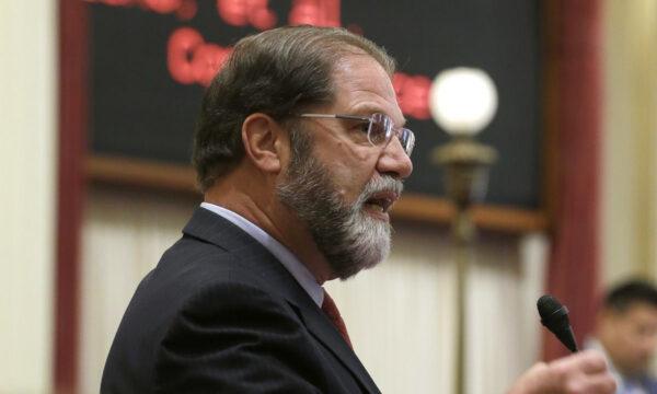 State Sen. John Moorlach (R-Costa Mesa) speaks in opposition to a measure that would increase California's minimum wage in Sacramento, Calif., on March 31, 2016. (AP Photo/Rich Pedroncelli)