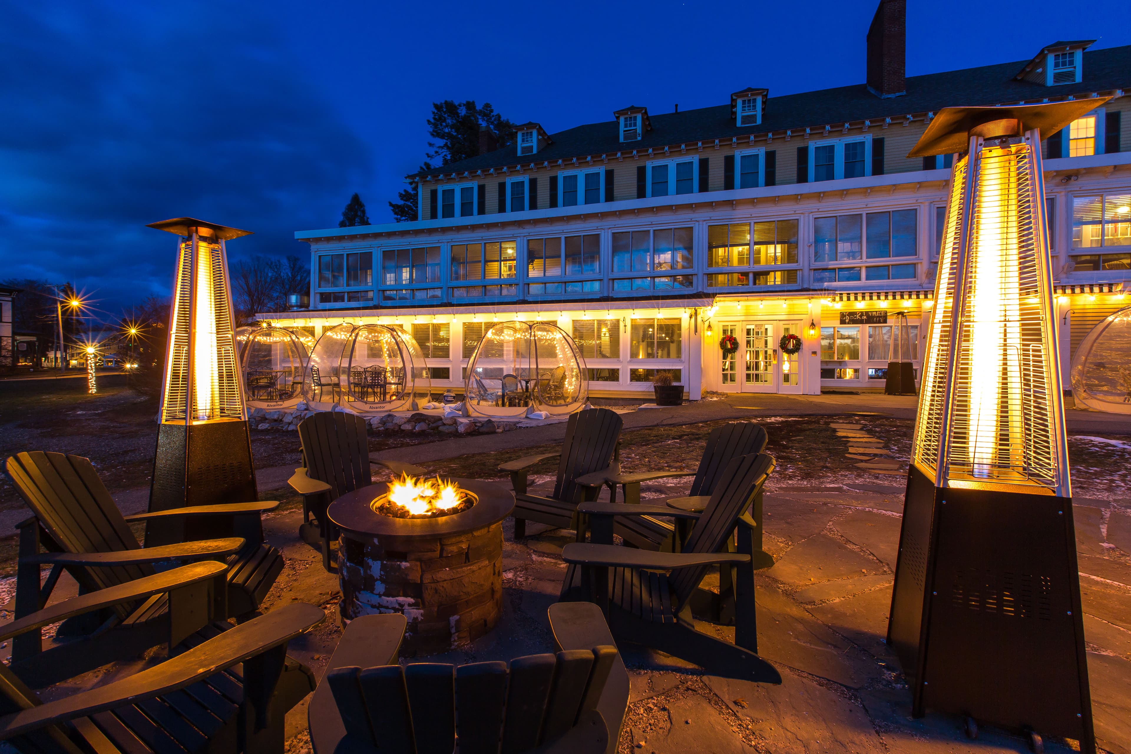 The back terrace of the Bethel Inn’s Millstone Tavern has been transformed into a place for “igloo” dining. Patrons can also choose to be seated inside. (Courtesy of Bethel Inn)