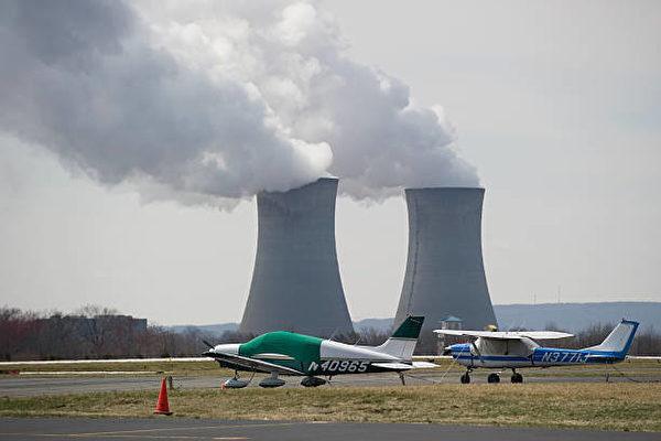 Cooling towers from the Limerick Generating Station, a nuclear power plant in Pottstown, Pa., from the Pottstown-Limerick Airport on March 25, 2011. (STAN HONDA/AFP via Getty Images)