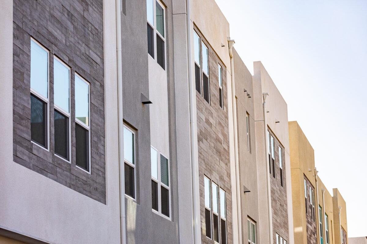 Newly built apartments await residents in Anaheim, Calif., on Jan. 8, 2021. (John Fredricks/The Epoch Times)