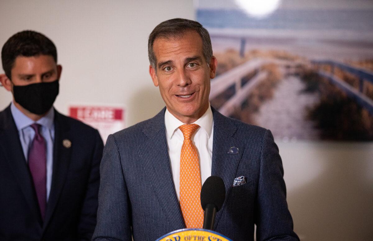 Los Angeles Mayor Eric Garcetti speaks on Sept. 29, 2021. (John Fredricks/The Epoch Times)