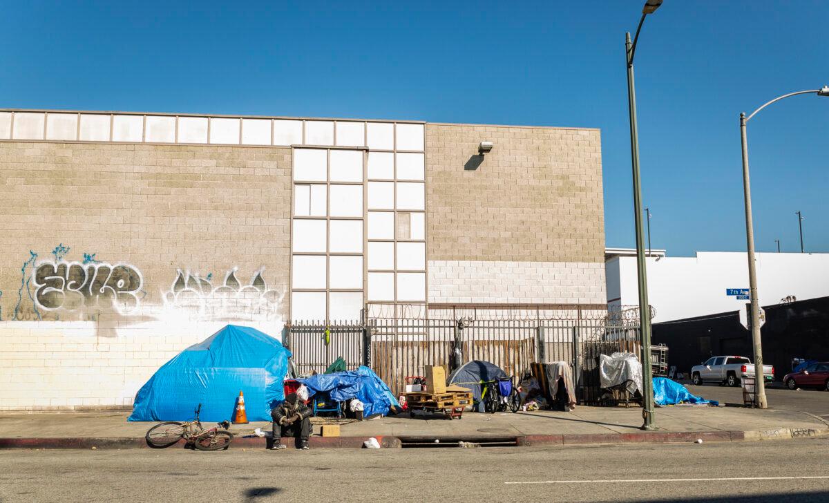 A homeless encampment in downtown Los Angeles on Jan. 6, 2022. (John Fredricks/The Epoch Times)