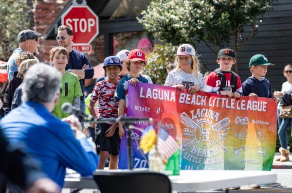 Southern Californians partake in the 55th Annual Patriots Day Parade in Laguna Beach, Calif., on March 5, 2022. (John Fredricks/The Epoch Times)