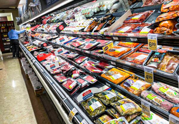 A customer shops for meat at a Safeway store in San Francisco, Calif., on Oct. 4, 2021. (Justin Sullivan/Getty Images)