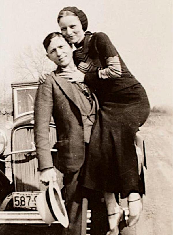 Bonnie and Clyde, in a photo taken sometime between 1932 and 1934. (Public Domain)
