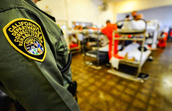 A California Department of Corrections officer speaks to inmates at Chino State Prison in Chino, Calif., on Dec. 10, 2010. (Kevork Djansezian/Getty Images)