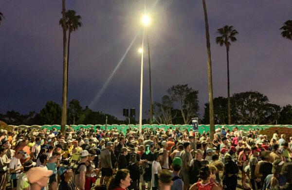 Runners prepare the starting line of the 2022 Orange County Marathon in Newport Beach, Calif., on May 1, 2022. (John Fredricks/The Epoch Times)