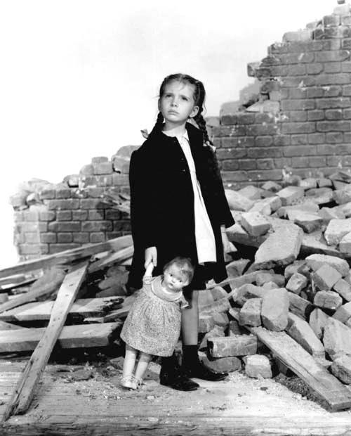 Promotional photograph of actress Margaret O'Brien in the 1942 film "Journey for Margaret." (Public Domain)