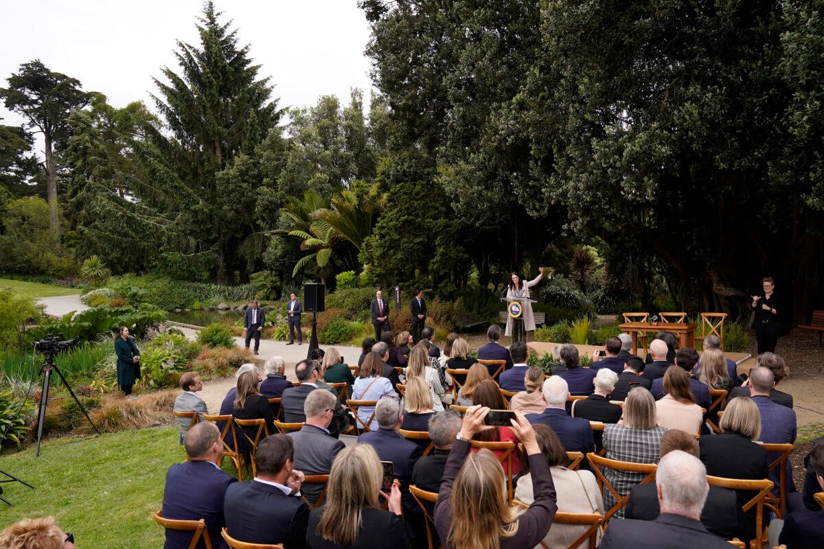 New Zealand Prime Minister Jacinda Ardern gestures while speaking at an event in San Francisco, Calif., on May 27, 2022. (Eric Risberg/AP Photo)
