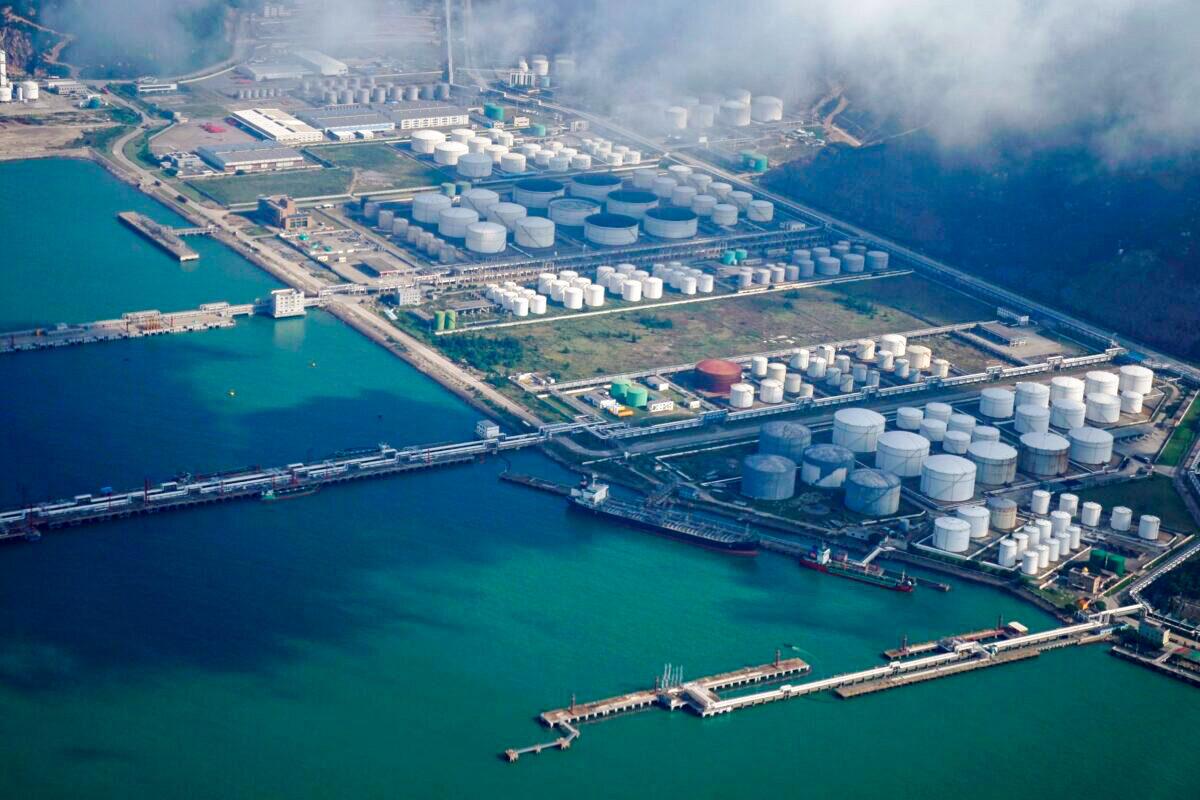 Oil and gas tanks are seen at an oil warehouse at a port in Zhuhai, China, on Oct. 22, 2018. (Aly Song/Reuters)