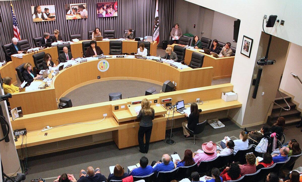 A Los Angeles Unified School District Board of Education meeting in Los Angeles on April 14, 2009. (David McNew/Getty Images)