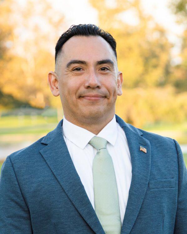 (Courtesy of Jorge Miron)