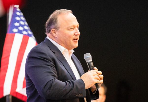 Congressional candidate Scott Baugh speaks in Huntington Beach, Calif., on Oct. 27, 2022. Baugh conceded House District 47 to state Sen. Dave Min Nov. 12, 2024. (John Fredricks/The Epoch Times)