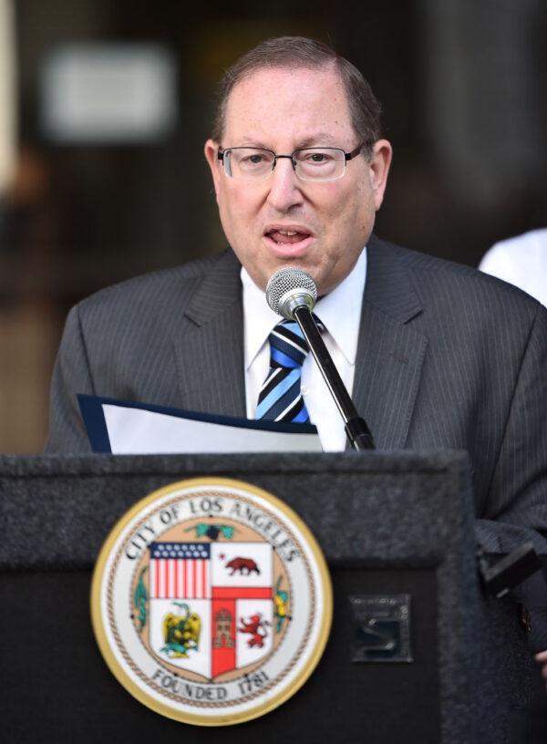 Los Angeles City Councilman Paul Koretz attends a ceremony Proclaiming September 7, 2018 as the official "Step Up To Cancer" Day in City Hall in Los Angeles, Calif., on Aug. 29, 2018. (Alberto E. Rodriguez/Getty Images)
