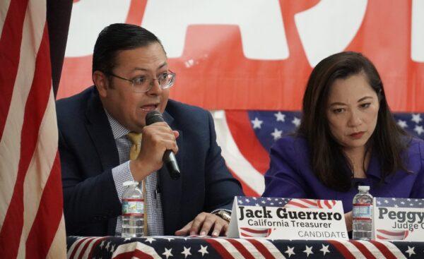 California Treasurer Candidate Jack Guerrero speaks at Ebell Club in Santa Ana, Calif., on Nov. 2, 2022. (Rudy Blalock/The Epoch Times)