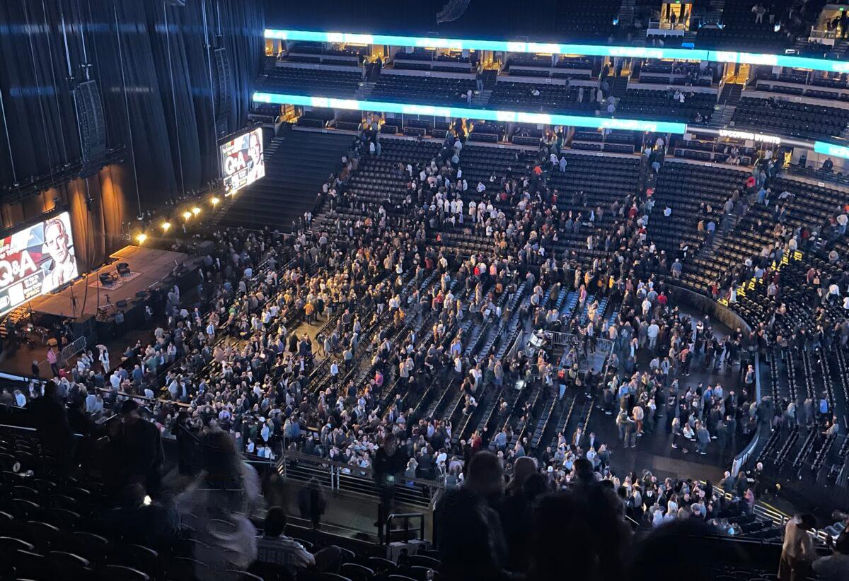 The audience arrives for an event featuring Jordan Peterson at the Honda Center in Anaheim, Calif., on Nov. 3, 2022. (Carol Cassis/The Epoch Times)
