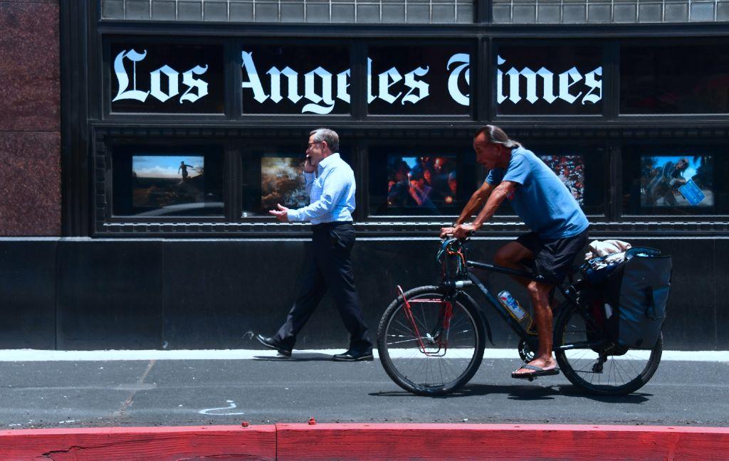 Los Angeles Times Executive Editor Announces Departure