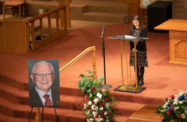 Family and friends partake in the memorial service of former Orange County Supervisor William G. Steiner in Orange, Calif., on Jan. 13, 2023. (John Fredricks/The Epoch Times)