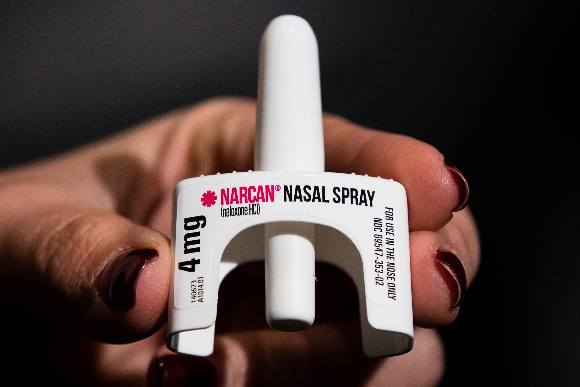Bill to Require Naloxone Overdose Spray in Workplace First-Aid Kits Passes California Assembly