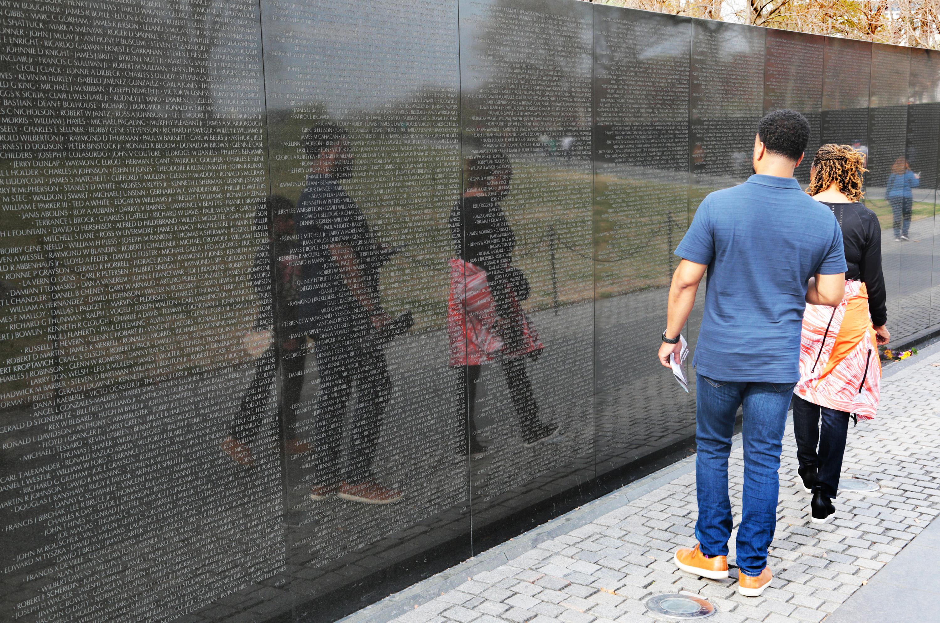 Aging California Veterans Honor the Names of the Forgotten Young Who Died in Vietnam