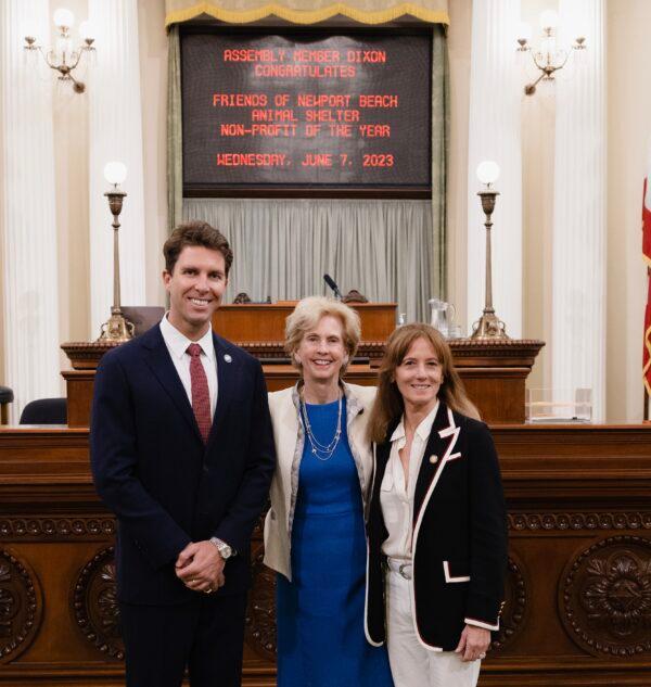 (L-R) Jon Langford, Friends of Newport Beach Animal Shelter president, Assemblywoman Diane Dixon, and Newport Beach Councilwoman Robyn Grant pose for a photo as the organization is recognized as one of California's nonprofits of the year in Sacramento on June 7, 2023. (Courtesy of Robyn Grant)