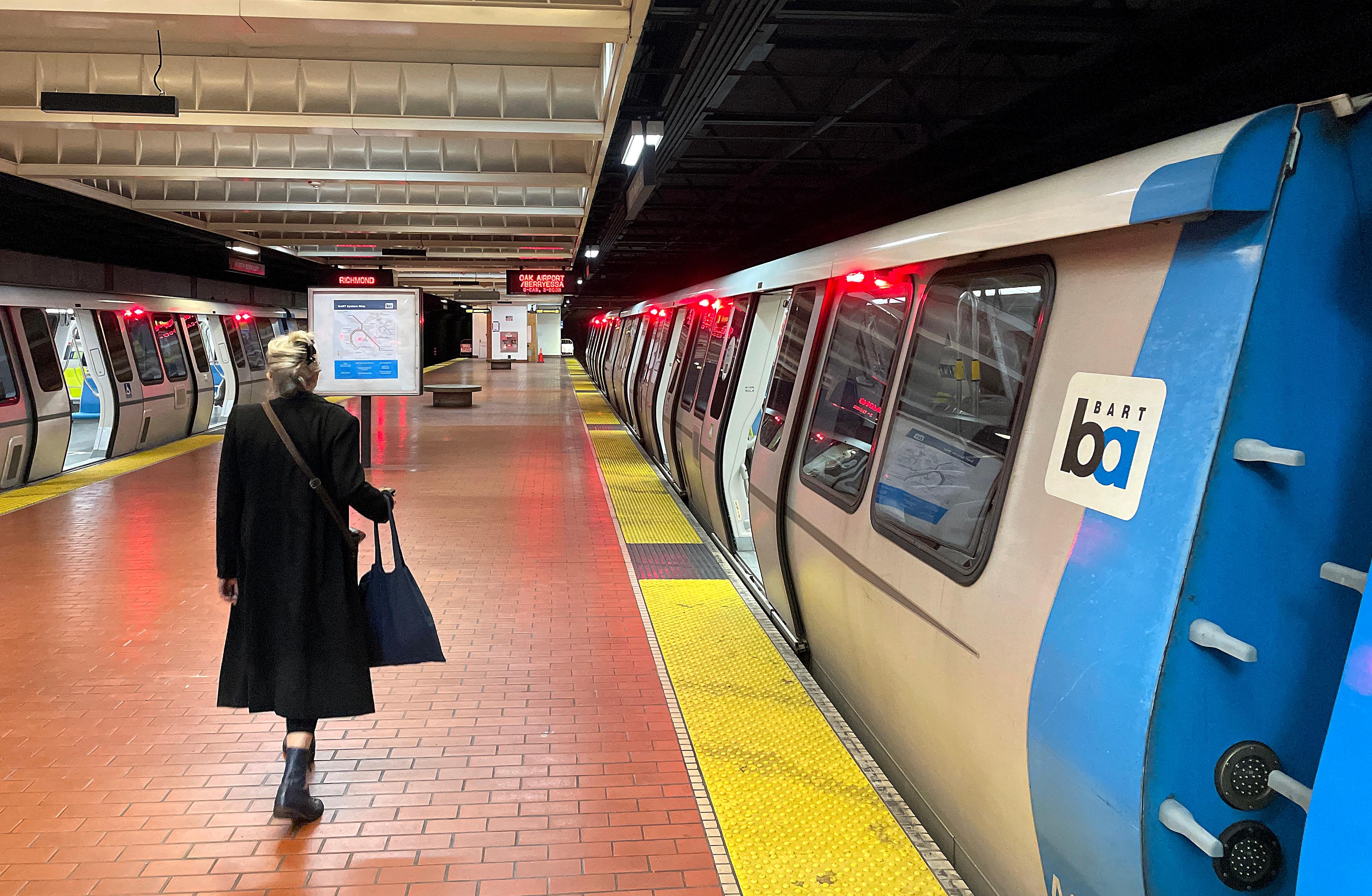 2nd Teenager Dies While ‘surfing On Bart Train California Insider