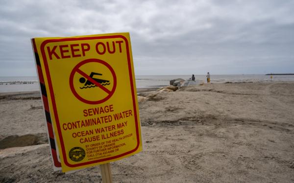 High contamination levels in water caused temporary closures of Doheny Beach in Dana Point, Calif., on March 16, 2023. (John Fredricks/The Epoch Times)