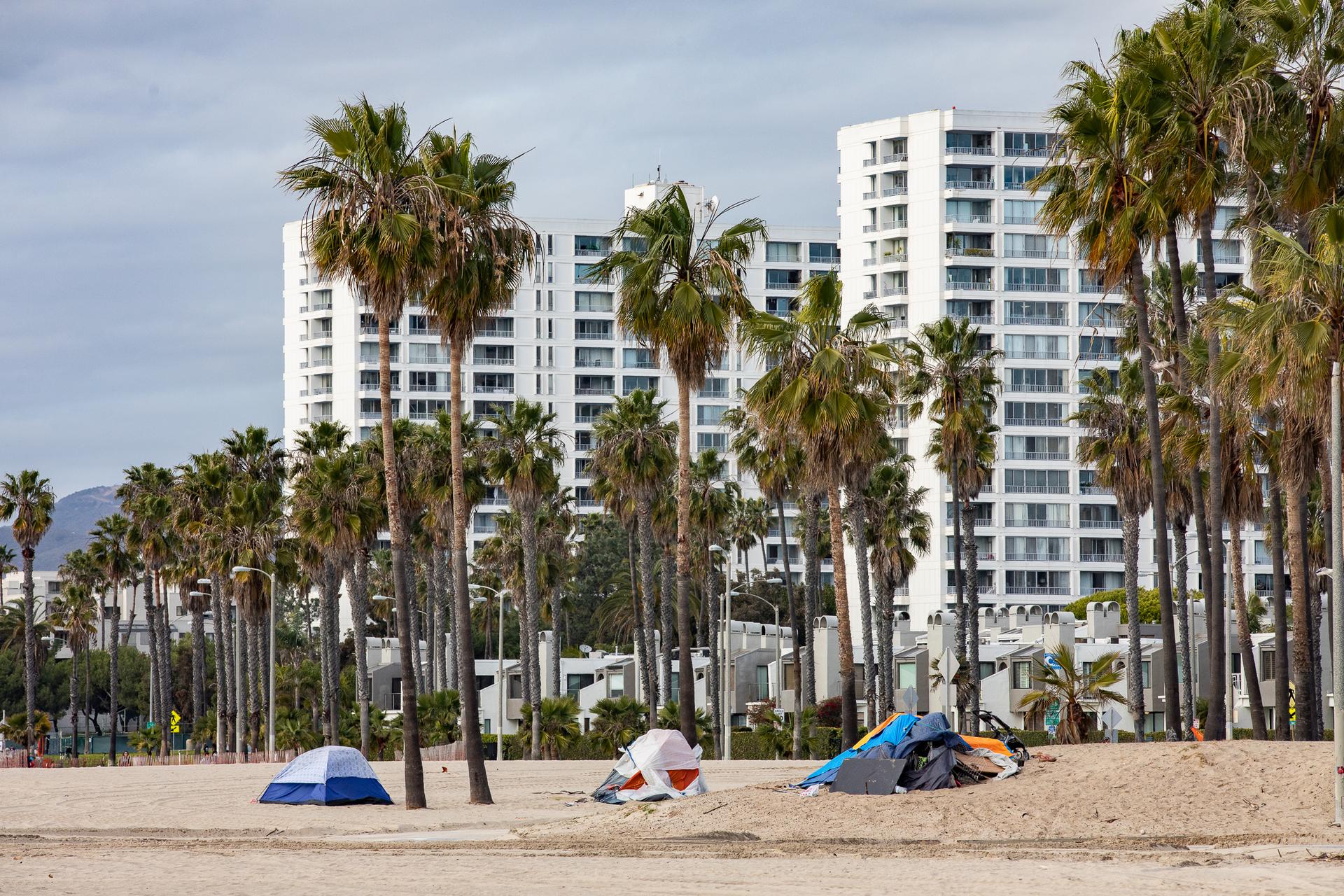 A homeless encampment sits in front of luxury hotels in Santa Monica, Calif., on Jan. 27, 2021. (John Fredricks/The Epoch Times)