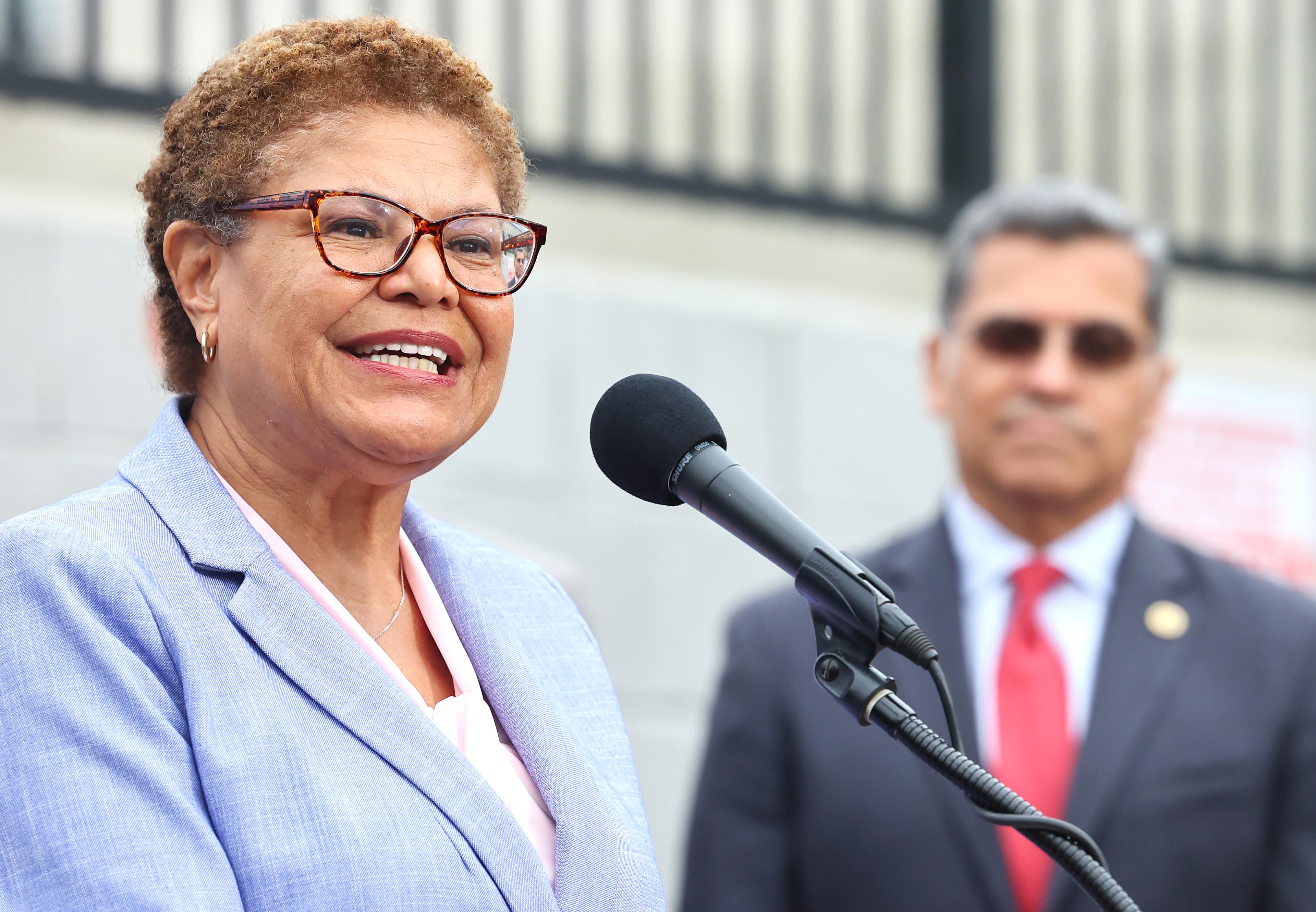 Mayor Karen Bass Appointed to Los Angeles Homeless Commission