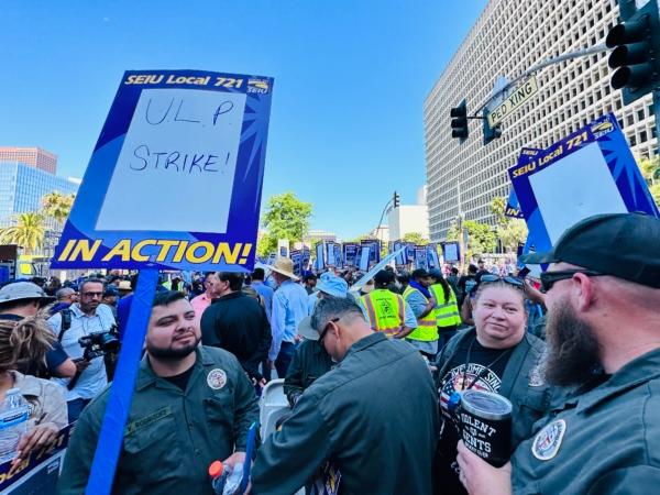 Thousands of unionized Los Angeles city workers walked off their jobs for a one-day strike in Los Angeles on Aug. 8, 2023. (Jill McLaughlin/The Epoch Times)