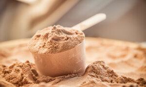 A Comprehensive Guide to Choosing the Right Protein Powder (If Needed)