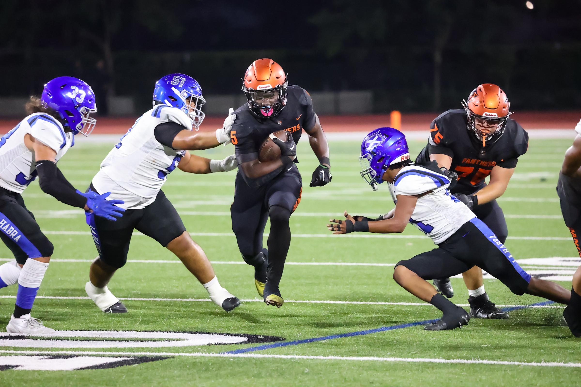 Speed, Patience a Winning Combination for Standout Orange Running Back