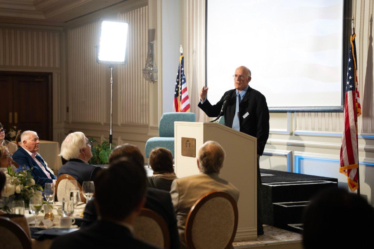 Political commentator Victor Davis Hanson speaks at The Epoch Times 2023 Annual Gala, held in Newport Beach, Calif., on Oct. 28, 2023. (Oksana Khan/The Epoch Times)