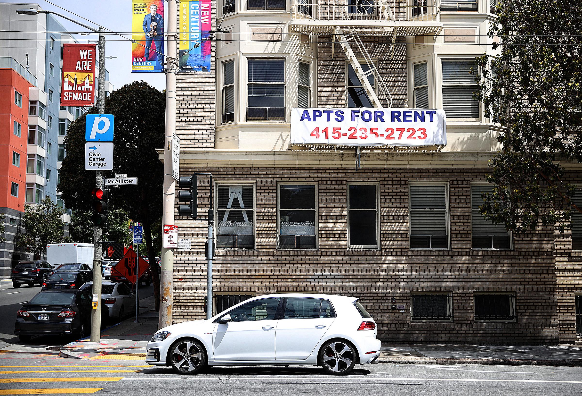 New California Law Says Landlords Must Pay to Change Locks for Abused Tenants