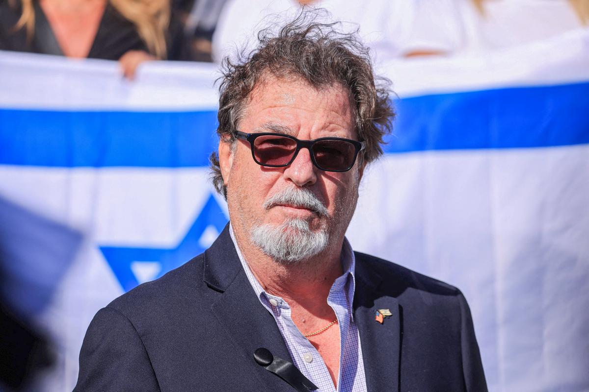 Jonathan Oswaks speaks to the press about his friend Paul Kessler, a Jewish man who died following an altercation during dueling pro-Palestinian and pro-Israeli demonstrations on the previous day, on Nov. 7, 2023. (David Swanson/AFP via Getty Images)