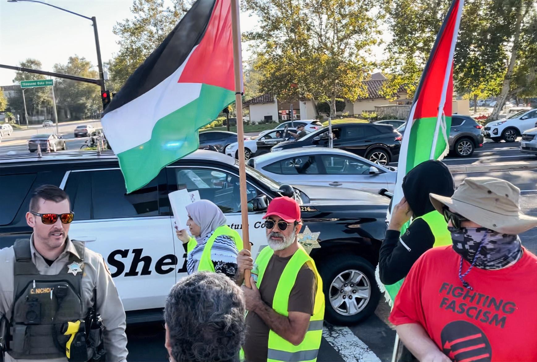 Law enforcement on the scene after Paul Kessler, 69, suffered a head injury amid pro-Israeli and pro-Palestinian protests in Thousand Oaks, Calif., on Nov. 5, 2023. Mr. Kessler died in the hospital on Nov. 6. (Courtesy of Rabbi Mark Blazer)