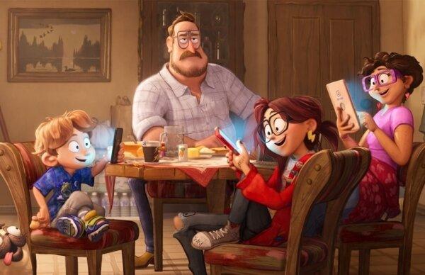 (L–R) The Mitchell Family: son Aaron (voiced by Mike Rianda), father Rick (voiced by Danny McBride), daughter Katie (voiced by Abbi Jacobson), and mother Linda (voiced by Maya Rudolph), in “The Mitchells vs. the Machines.” (Columbia Pictures)