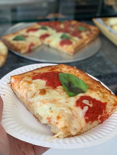 Sicilian pizza at Vinnie’s Pizzeria in Martinez, Calif. (Courtesy of Vincent Sbarro)