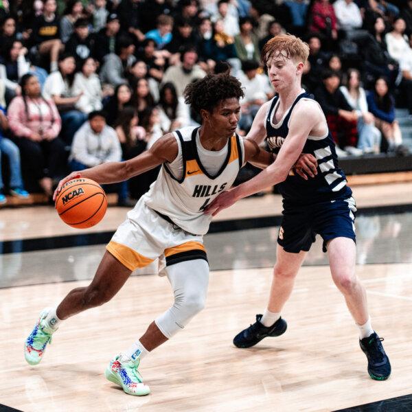 Sunny Hills High School senior Kingsley Ashley (4) dribbles the ball in a recent game. (Courtesy of Greg Kim)
