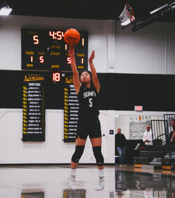 Sunny Hills High School senior Erin Choi (5) dribbles the ball in a recent game. (Courtesy of Greg Kim)