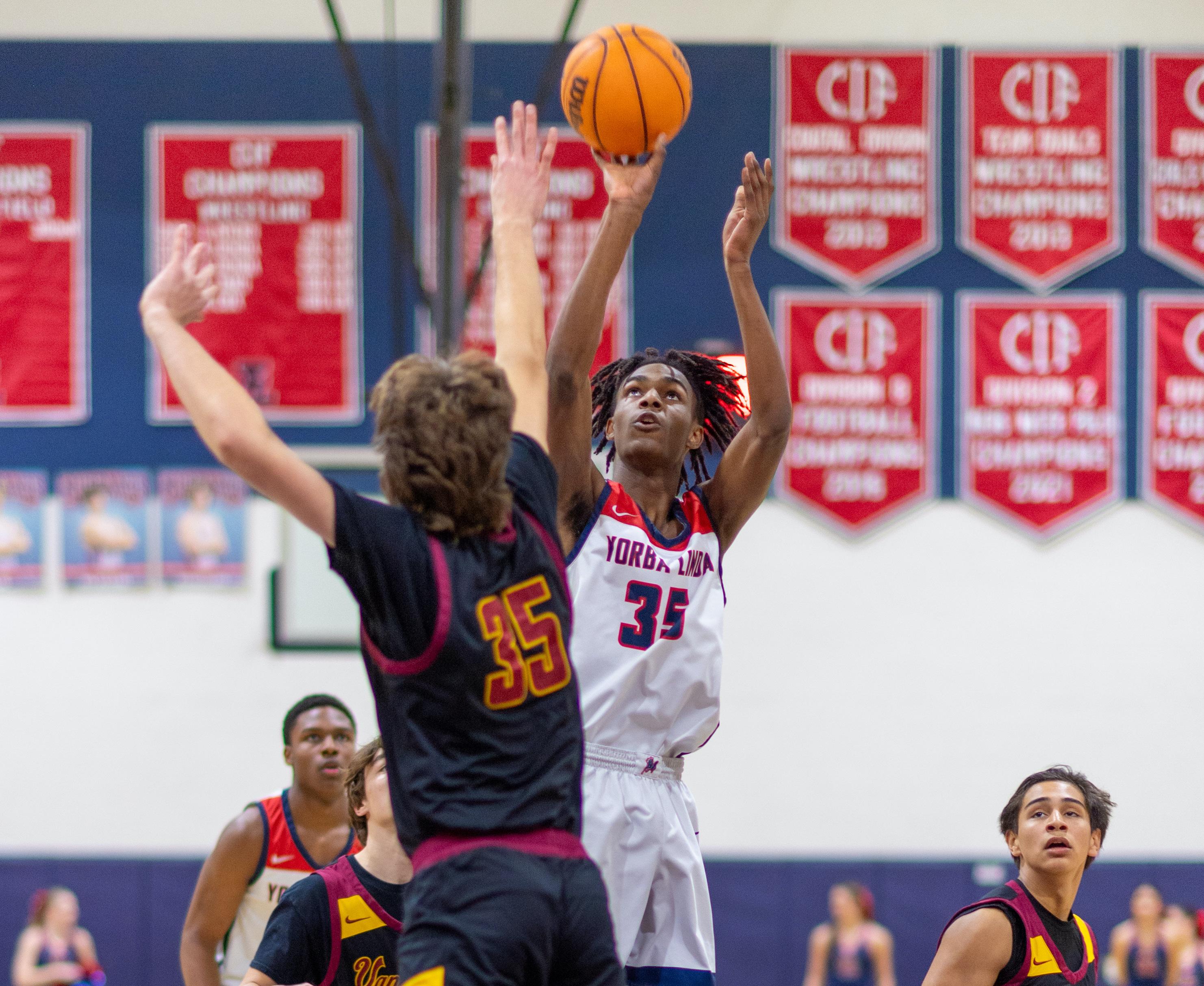 Yorba Linda Boys’ Basketball a True Family Affair